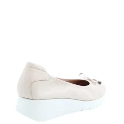 Czółenka damskie Flex&Go SAVER SHOES skórzane beżowy