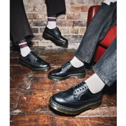 Półbuty Dr. Martens 3989 YS Black Smooth 22210001
