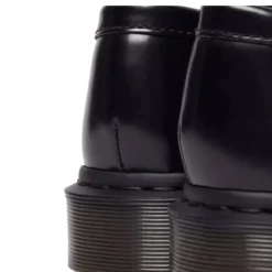 Półbuty Dr. Martens ADRIAN Snaffle Black Polished Smooth 32102001