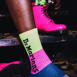 Skarpety Dr. Martens SOCKS VERTICAL LOGO Pop Colour AD018102